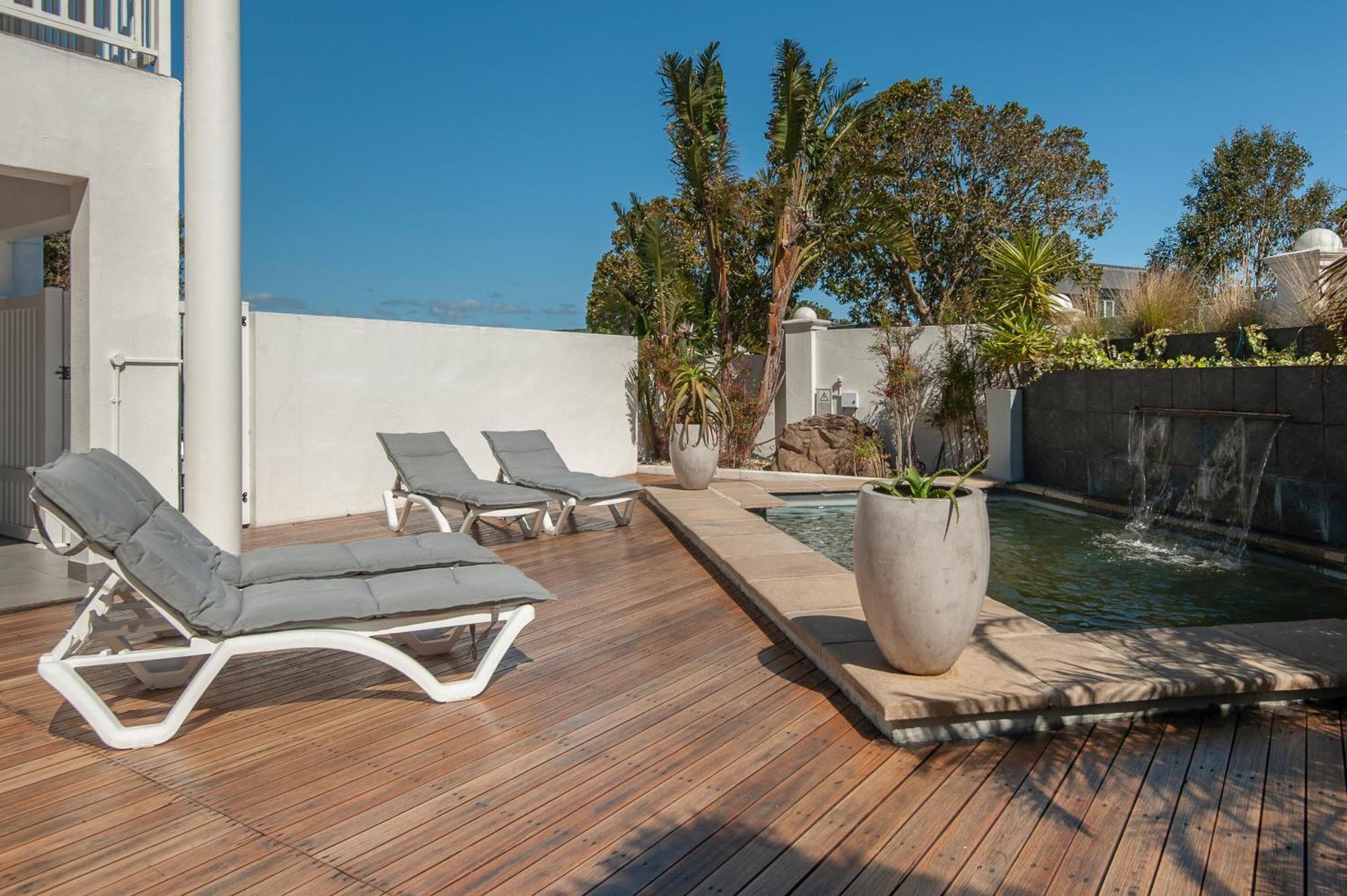 Oude Schuur Boutique Guesthouse Херманус Екстериор снимка
