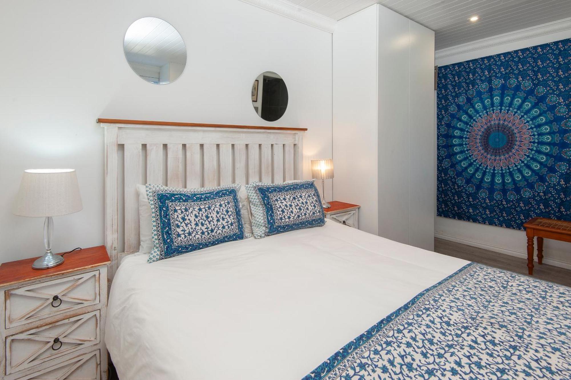 Oude Schuur Boutique Guesthouse Херманус Екстериор снимка