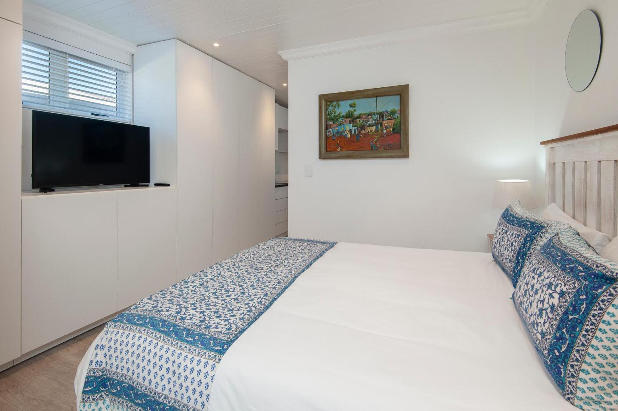 Oude Schuur Boutique Guesthouse Херманус Екстериор снимка