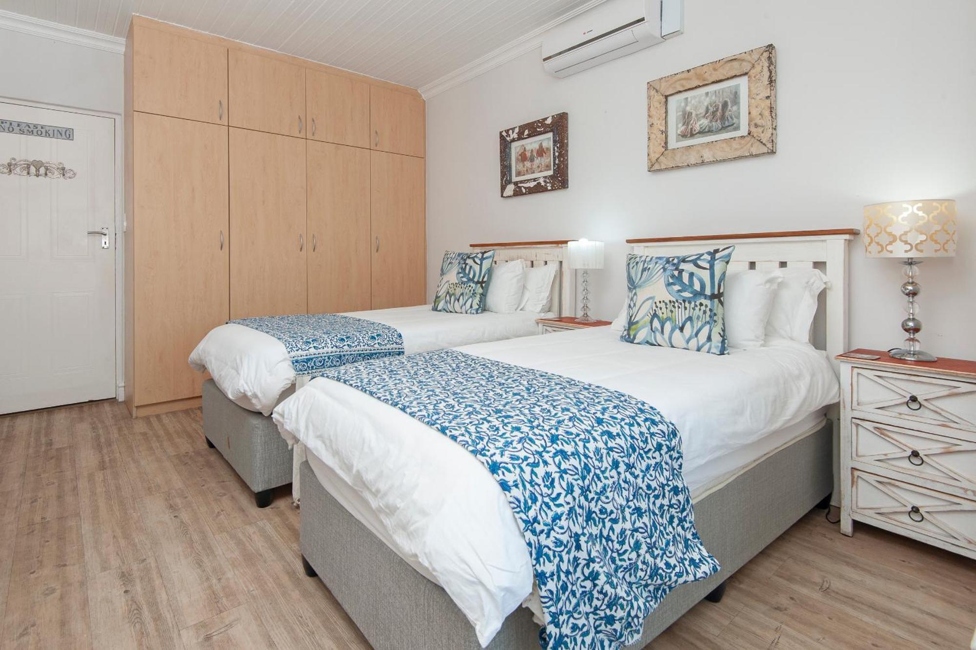 Oude Schuur Boutique Guesthouse Херманус Екстериор снимка