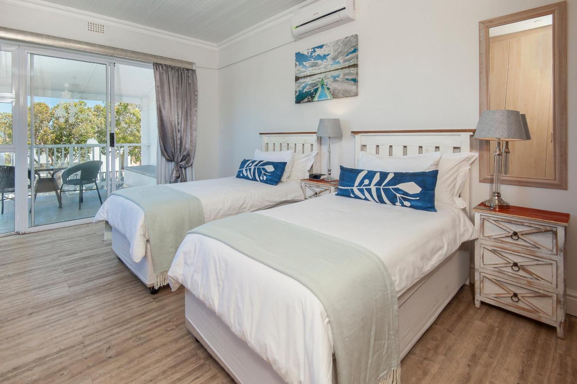 Oude Schuur Boutique Guesthouse Херманус Екстериор снимка